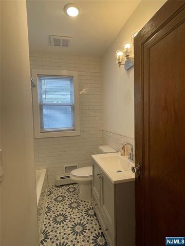 134 Highland Avenue 1, Midland Park, NJ 07432