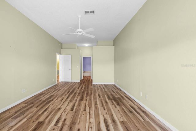 811 STAFFORDSHIRE LANE, Sun City Center, FL 33573