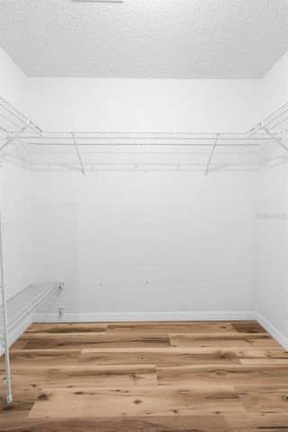 811 STAFFORDSHIRE LANE, Sun City Center, FL 33573