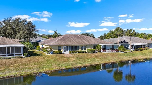 811 STAFFORDSHIRE LANE, Sun City Center, FL 33573