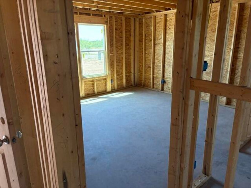 Image 8 of property listing at 7848 Evergreen Lane, San Angelo, TX 76901
