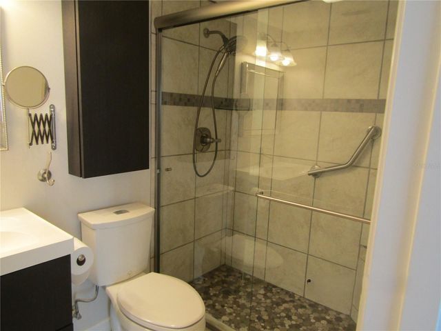 7304 W COUNTRY CLUB DRIVE N 115, Sarasota, FL 34243