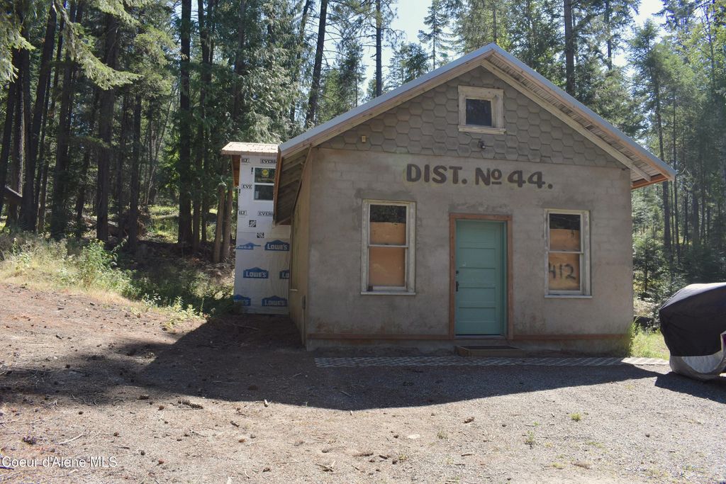 412 Schneiders Rd, Sagle, ID 83860 photo 1