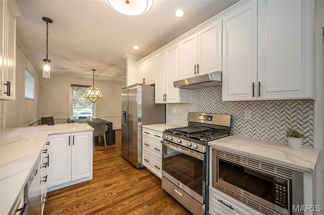 6946 Pershing Avenue, University City, MO 63130