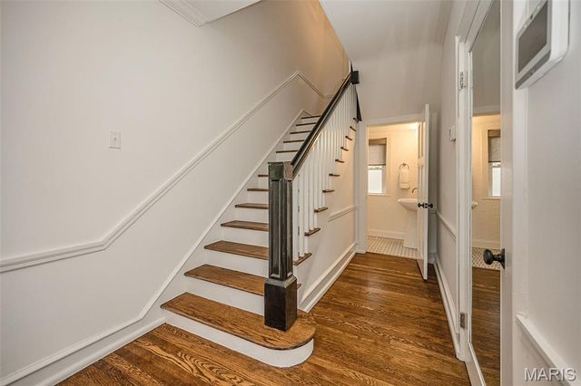6946 Pershing Avenue, University City, MO 63130
