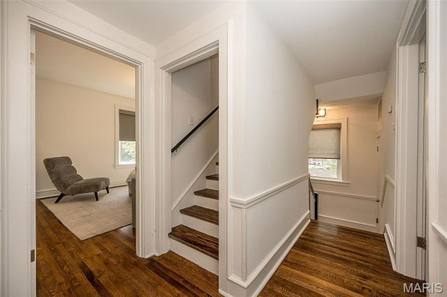 6946 Pershing Avenue, University City, MO 63130
