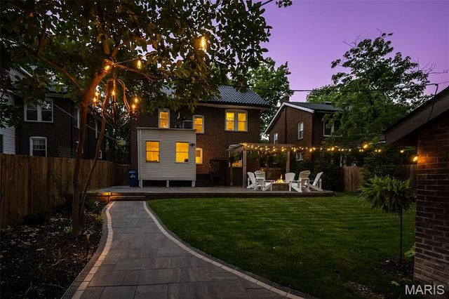 6946 Pershing Avenue, University City, MO 63130