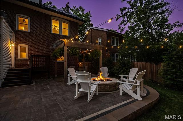 6946 Pershing Avenue, University City, MO 63130