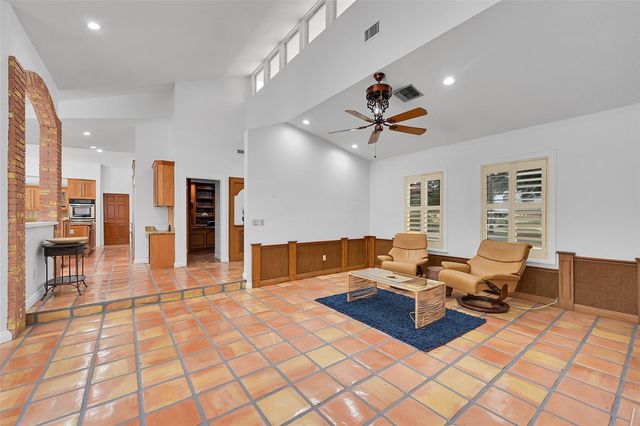 401 Farmington Dr, Plantation, FL 33317