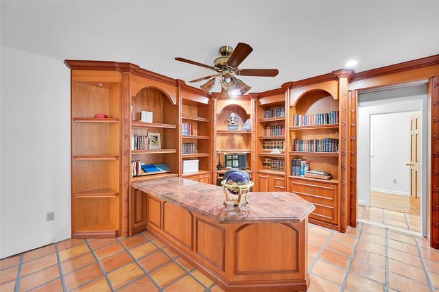 401 Farmington Dr, Plantation, FL 33317