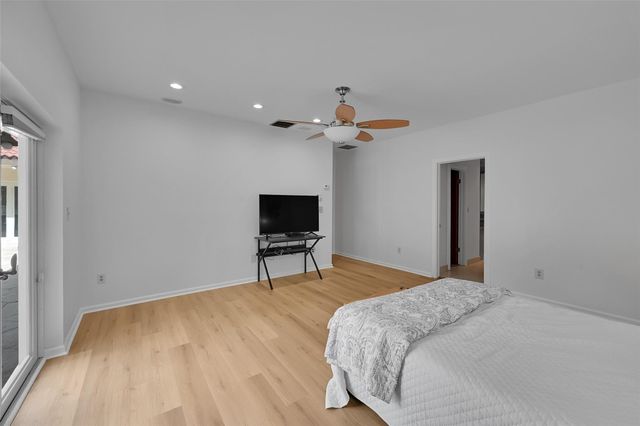 401 Farmington Dr, Plantation, FL 33317