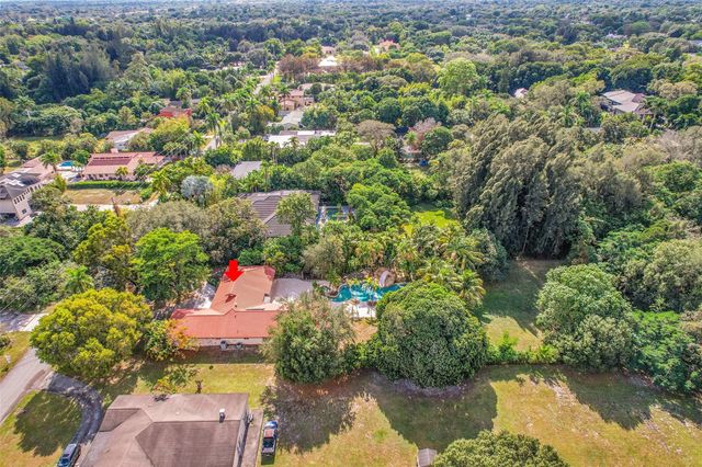 401 Farmington Dr, Plantation, FL 33317