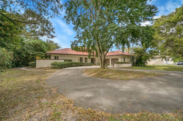 401 Farmington Dr, Plantation, FL 33317
