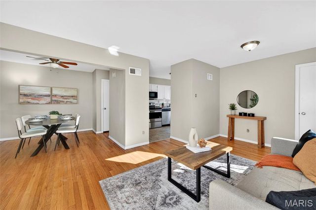 4317 Heidelberg Avenue, St Louis, MO 63123