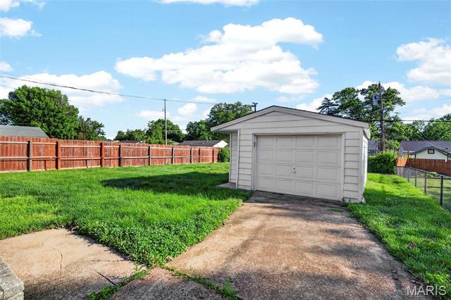 4317 Heidelberg Avenue, St Louis, MO 63123