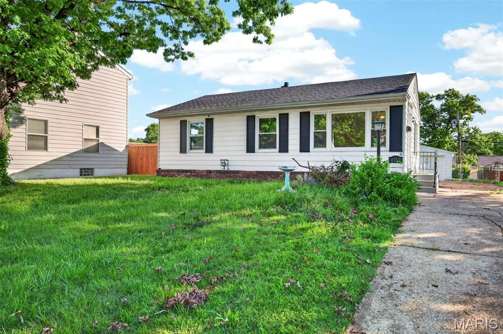 4317 Heidelberg Avenue, St Louis, MO 63123
