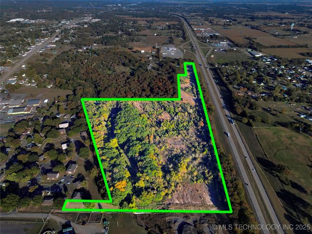 1312 S Caddo Street, Muldrow, OK 74948