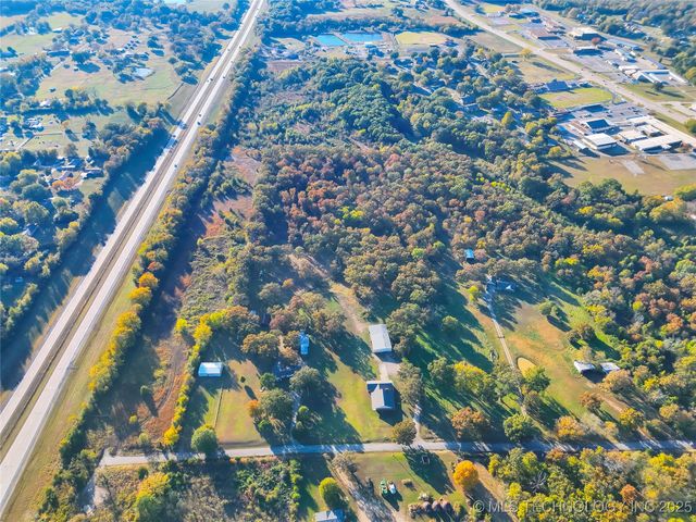 1312 S Caddo Street, Muldrow, OK 74948