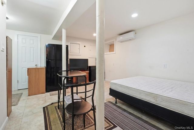 111-35 166th Street, Jamaica, NY 11433