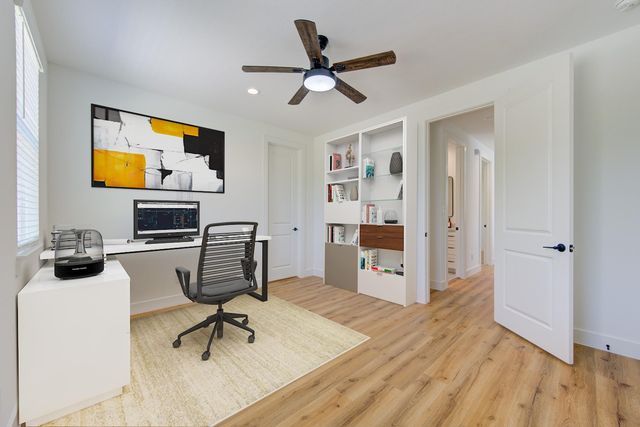 2708 Noble Street, Houston, TX 77026