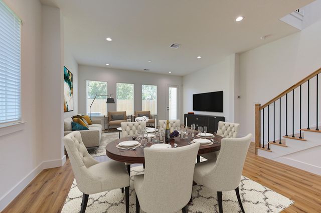 2708 Noble Street, Houston, TX 77026