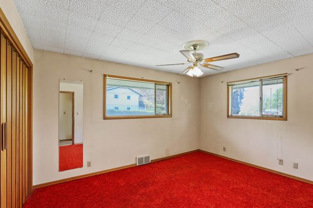 1215 S Garfield St, Spokane, WA 99202