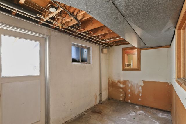 1215 S Garfield St, Spokane, WA 99202