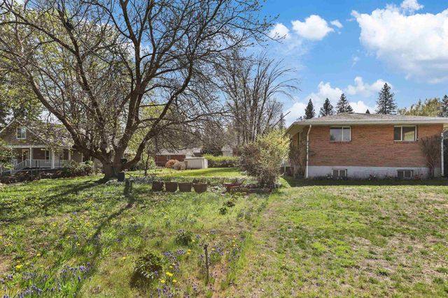 1215 S Garfield St, Spokane, WA 99202