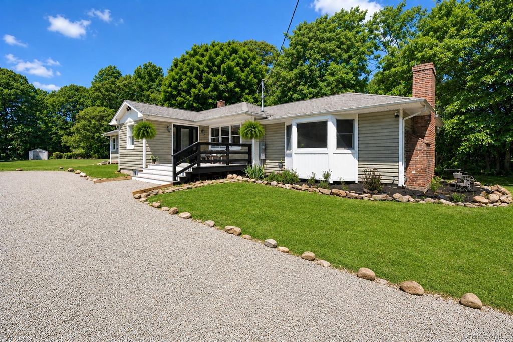 280 Holbrook Road, Ronkonkoma, NY 11779