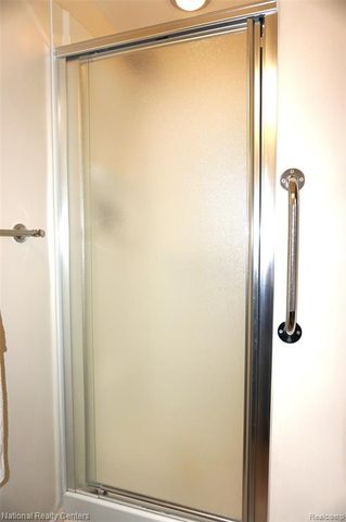 8563 Cavell Street, Westland, MI 48185