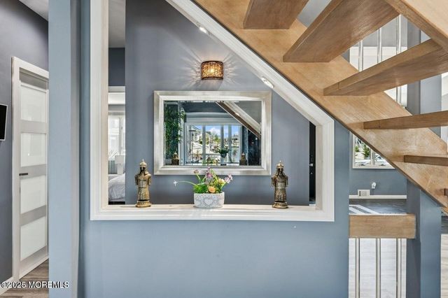 385 Aldo Drive, Toms River, NJ 08753