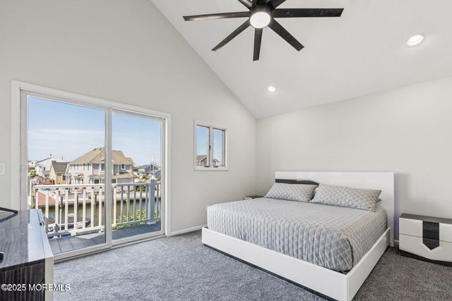 385 Aldo Drive, Toms River, NJ 08753