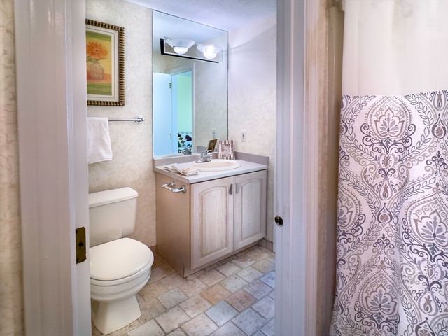 97 Meeting House Path 97, Ashland, MA 01721