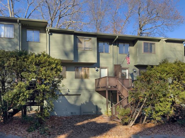 97 Meeting House Path 97, Ashland, MA 01721