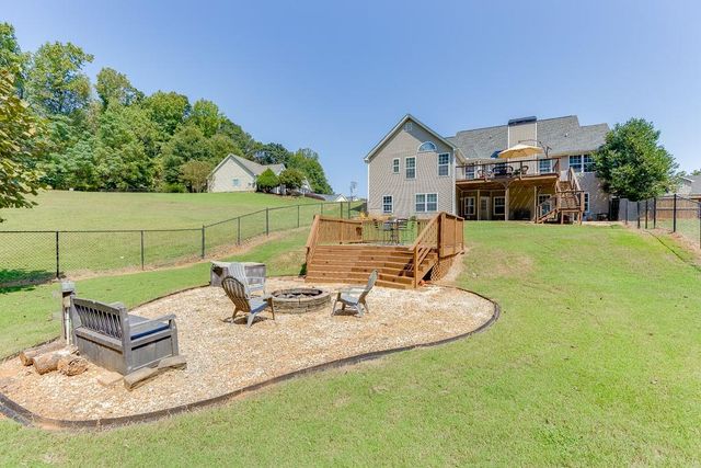 131 Wood Cove, Jefferson, GA 30549