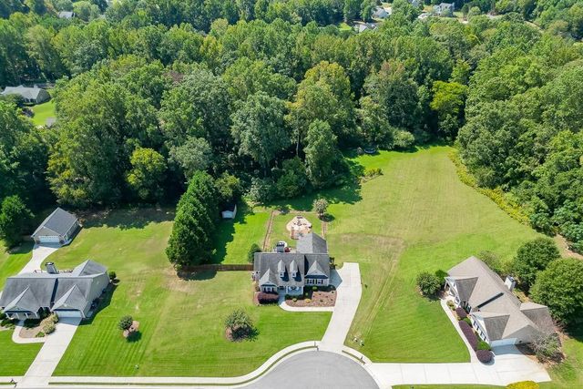 131 Wood Cove, Jefferson, GA 30549