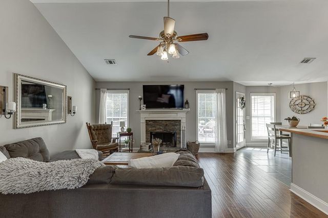 131 Wood Cove, Jefferson, GA 30549