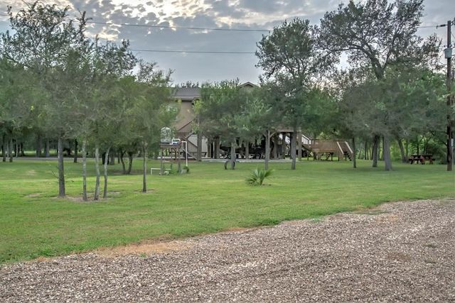 6026 County Road 73, Robstown, TX 78380