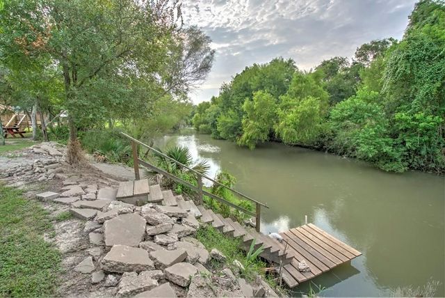 6026 County Road 73, Robstown, TX 78380