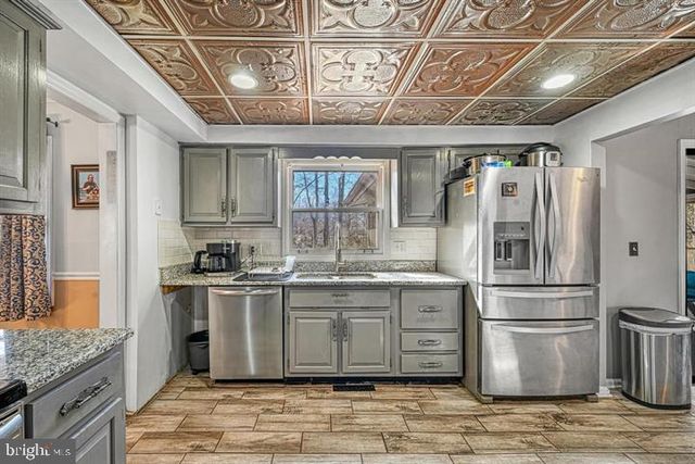 119 BIRCHSIDE CIR, Locust Grove, VA 22508