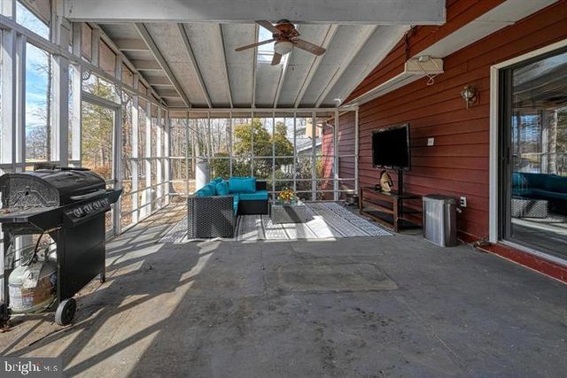 119 BIRCHSIDE CIR, Locust Grove, VA 22508