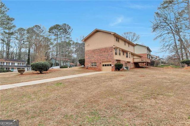1306 Arlene Court SW, Lilburn, GA 30047