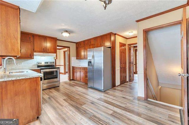1306 Arlene Court SW, Lilburn, GA 30047