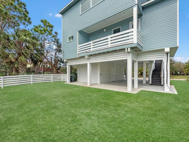 3903 Pirates Beach Circle, Galveston, TX 77554