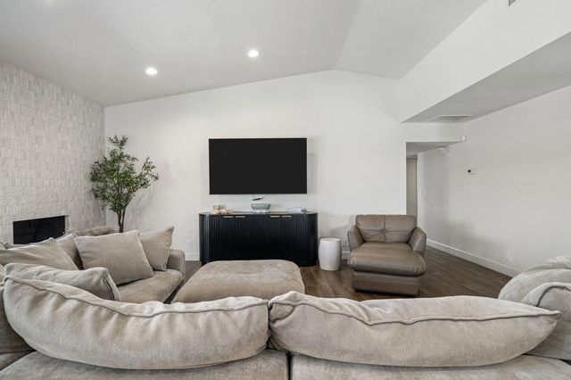 73812 Krug Avenue, Palm Desert, CA 92260