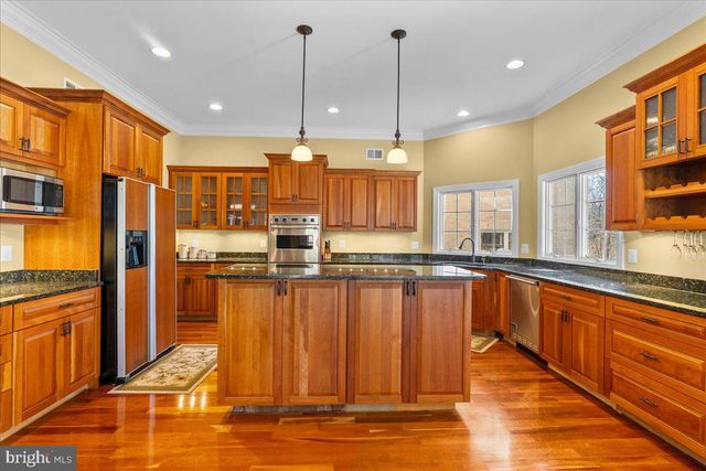 270 SOTHEBY CT, Winchester, VA 22602