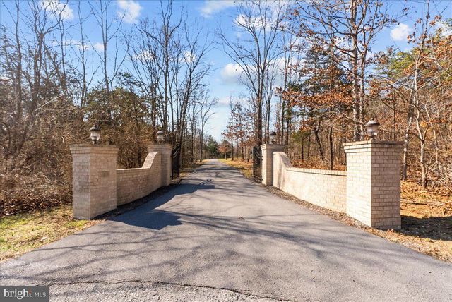 270 SOTHEBY CT, Winchester, VA 22602