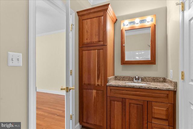 270 SOTHEBY CT, Winchester, VA 22602