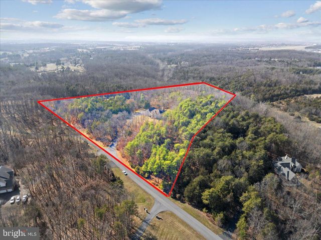 270 SOTHEBY CT, Winchester, VA 22602