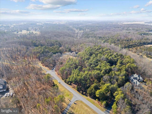 270 SOTHEBY CT, Winchester, VA 22602